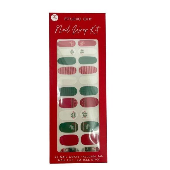 Studio Oh Mani Reindeer Christmas Red White Green Nail Wrap Kit - 22 Nail Wraps - Picture 9 of 12